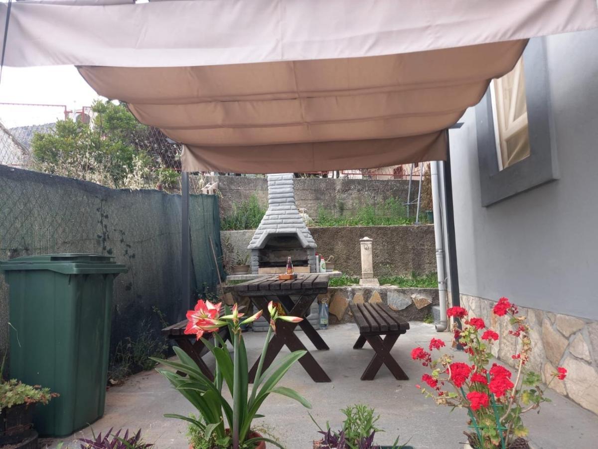Apartmani Miljana Bar Zewnętrze zdjęcie
