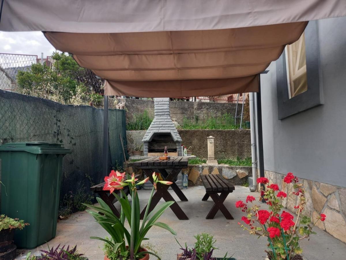 Apartmani Miljana Bar Zewnętrze zdjęcie
