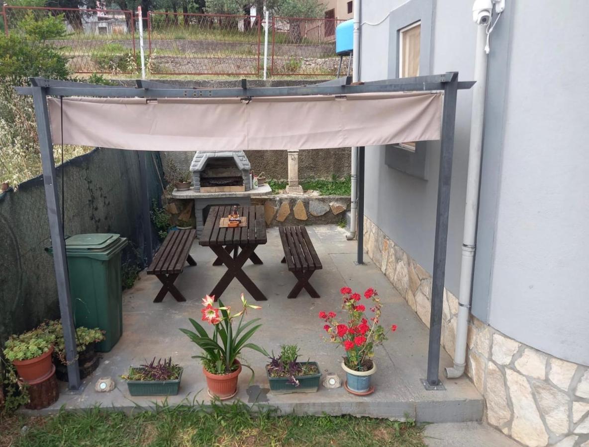 Apartmani Miljana Bar Zewnętrze zdjęcie