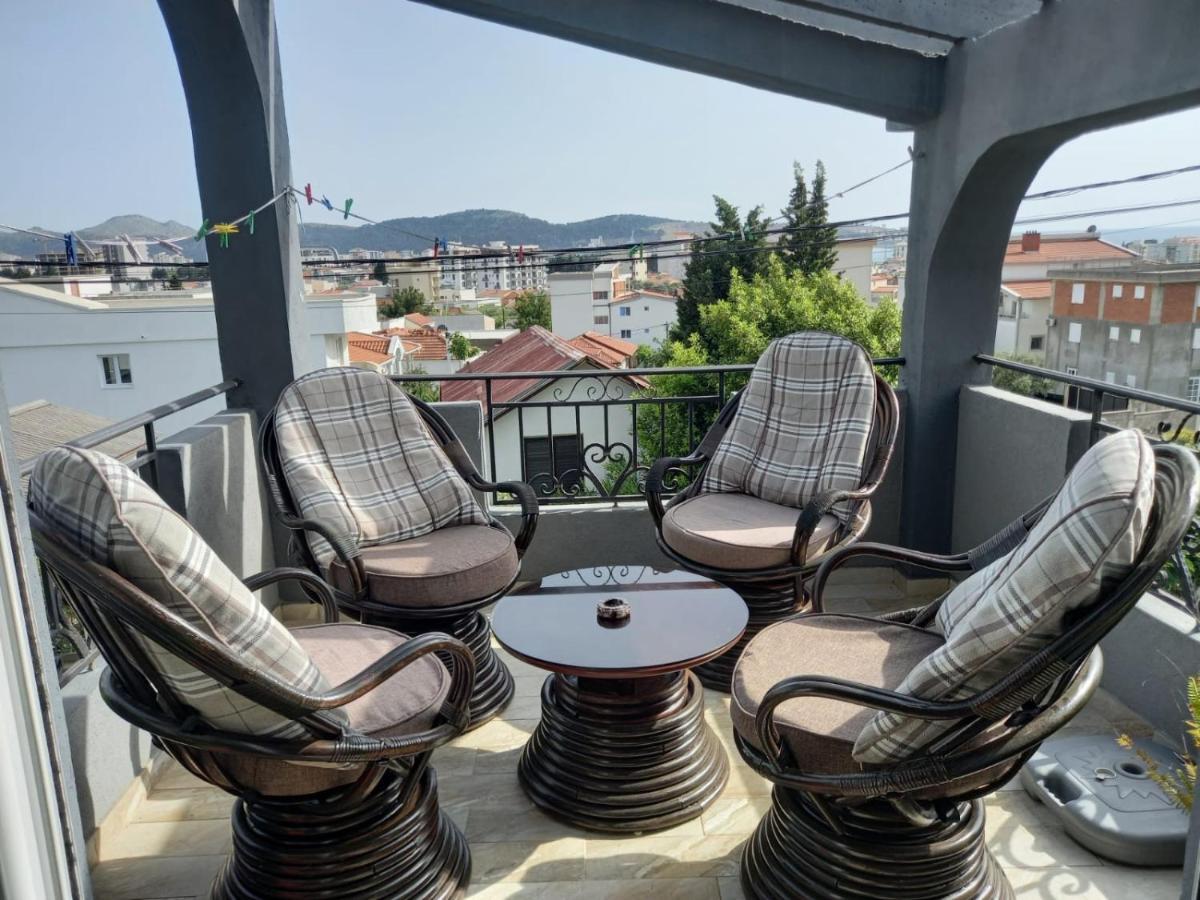 Apartmani Miljana Bar Zewnętrze zdjęcie