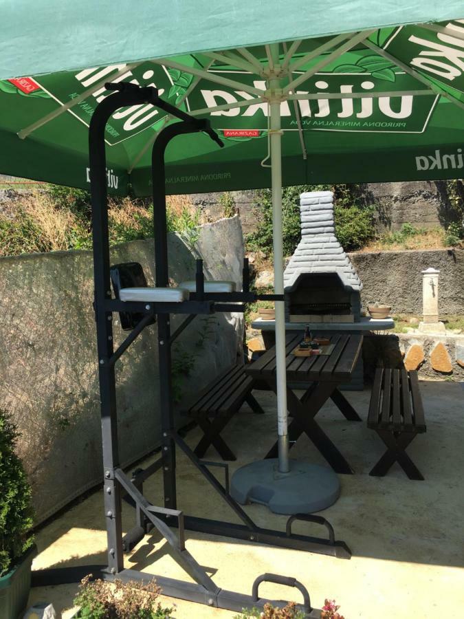 Apartmani Miljana Bar Zewnętrze zdjęcie